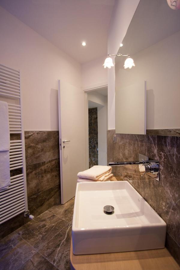 La Corte - Seta Apartment ベッラージョ エクステリア 写真
